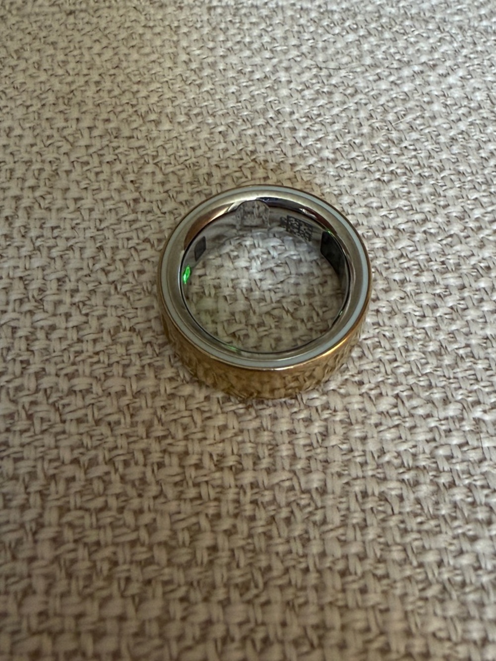 Oura Ring Gold (size 8)
